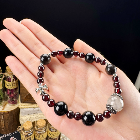 #10【Protection, defense, and new beginnings】Natural Garnet Bracelet